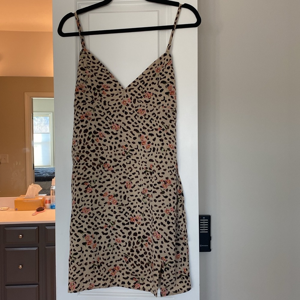 NWOT tie back slip dress - Picture 2 of 5
